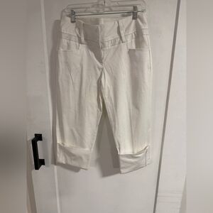 XOXO Women's White Bermudas